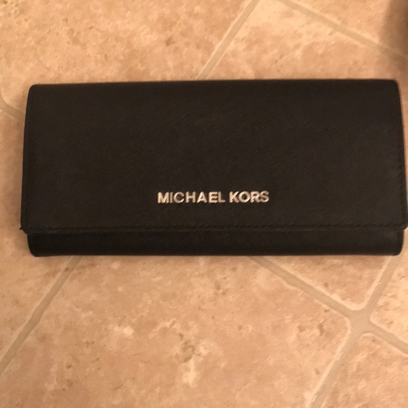 Michael Kors Handbags - Trifold leather wallet